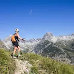Small Park No 4 *